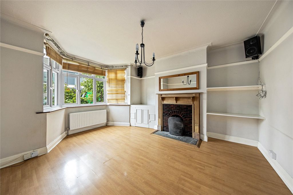Property photo 2 of 14 Picture No. 06