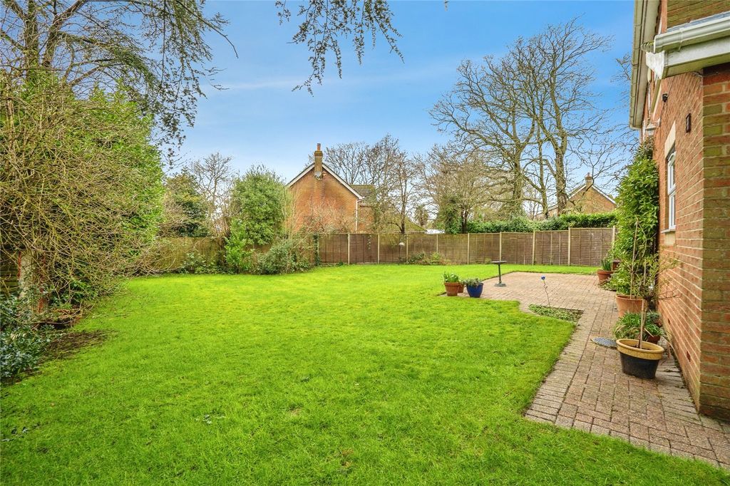 Property photo 2 of 22 Picture No. 26