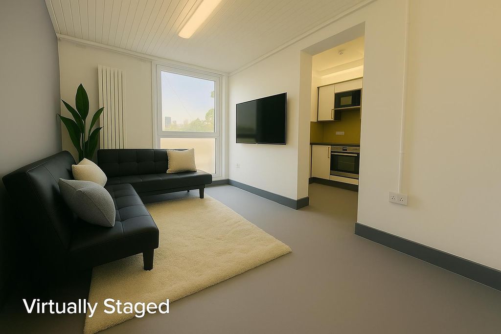 Property photo 1 of 9 Lounge
