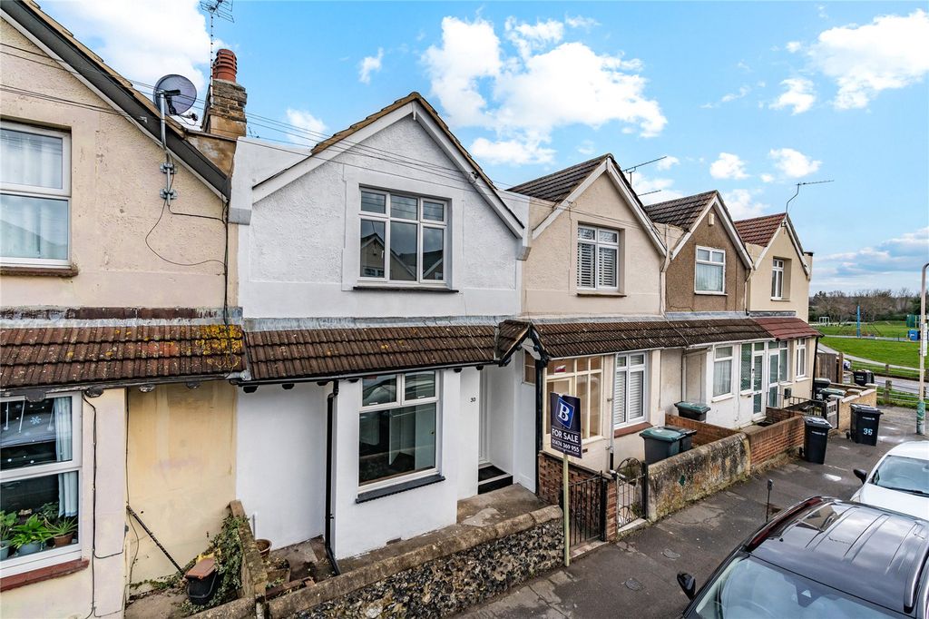 Property photo 2 of 19 Front