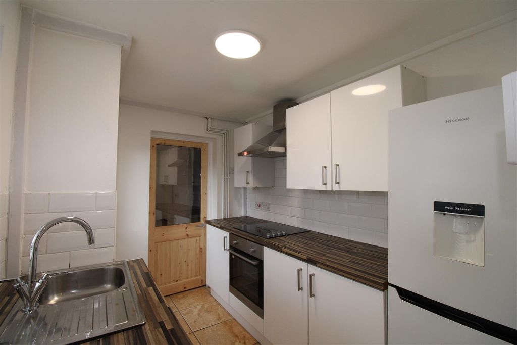 Property photo 2 of 15 Img_1083.Jpg