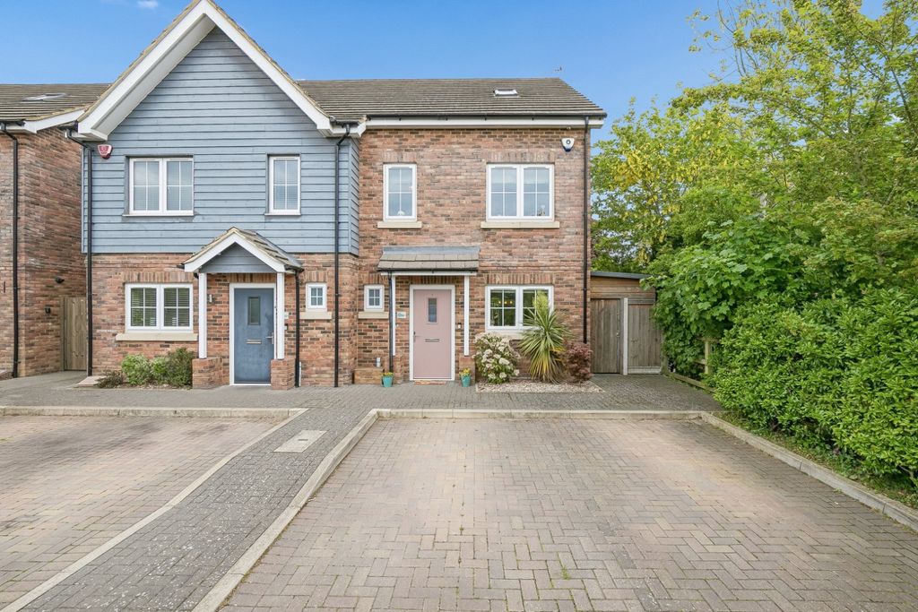 Property photo 1 of 23 5069491