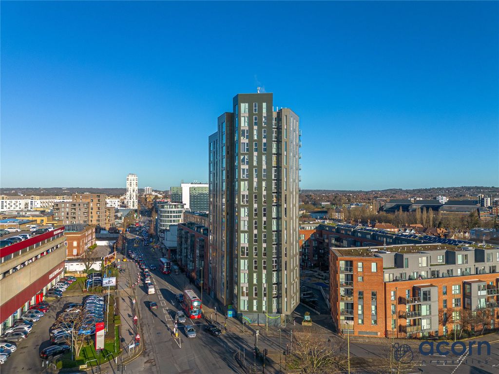 Property photo 1 of 18 Picture No. 05