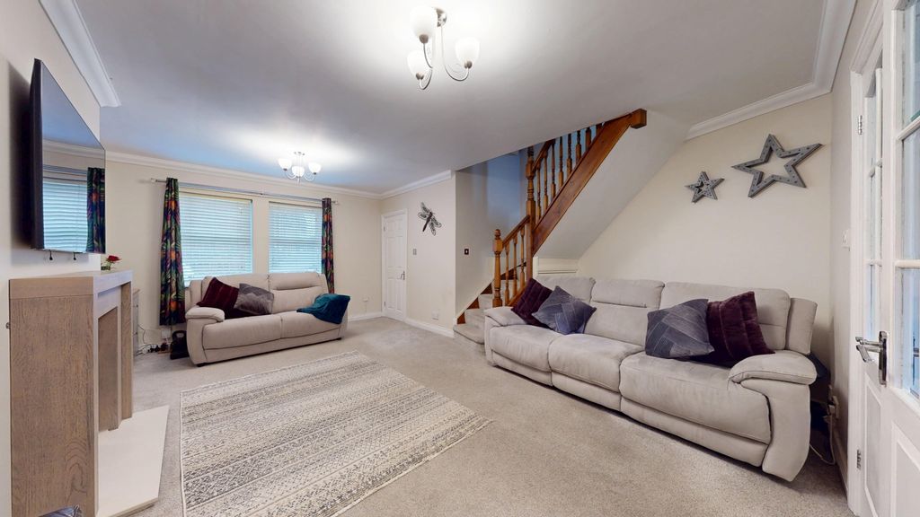 Property photo 3 of 34 4638856