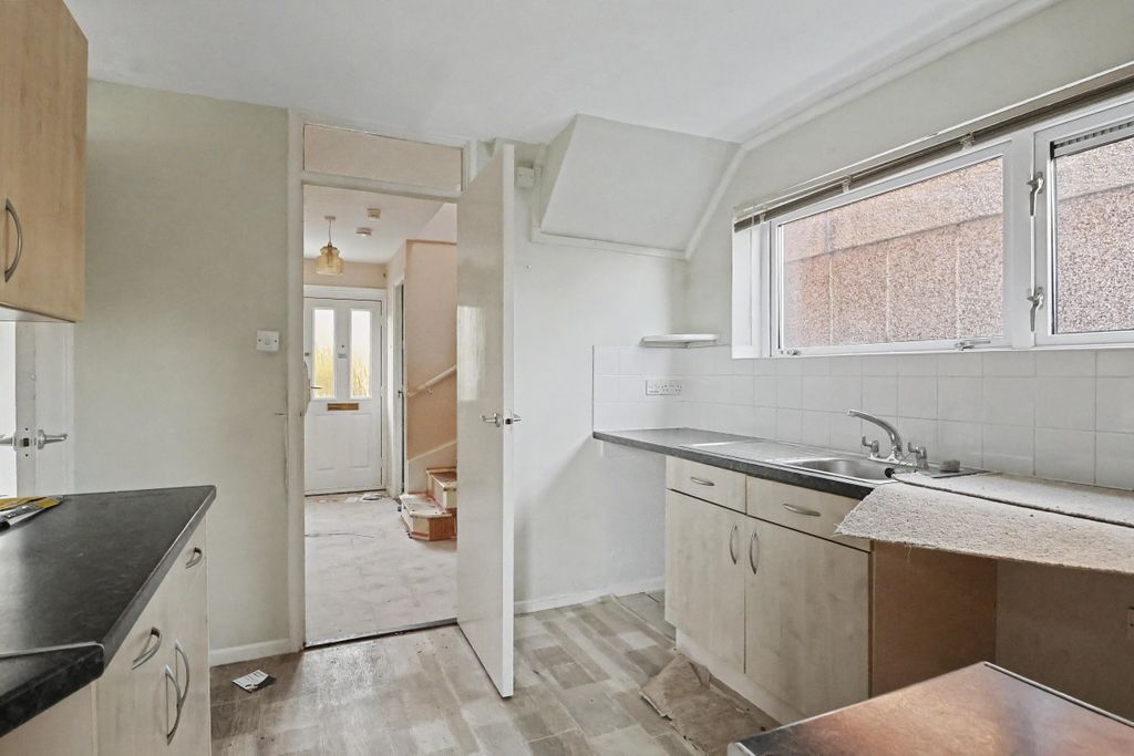 Property photo 3 of 19 18 Bakersfield, Winsham, Chard, Ta20 4Jn