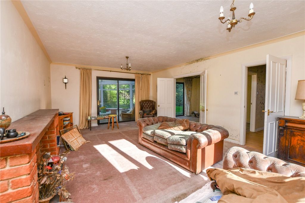 Property photo 2 of 12 Picture No. 06