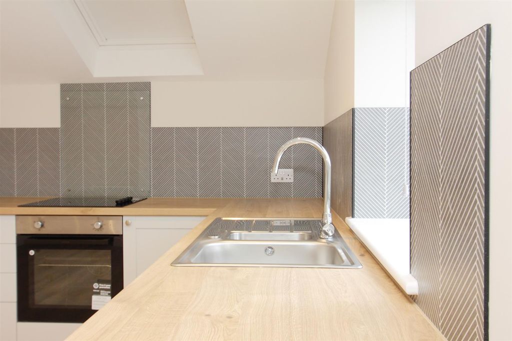 Property photo 3 of 14 46B Willetts Court Ph11.Jpg