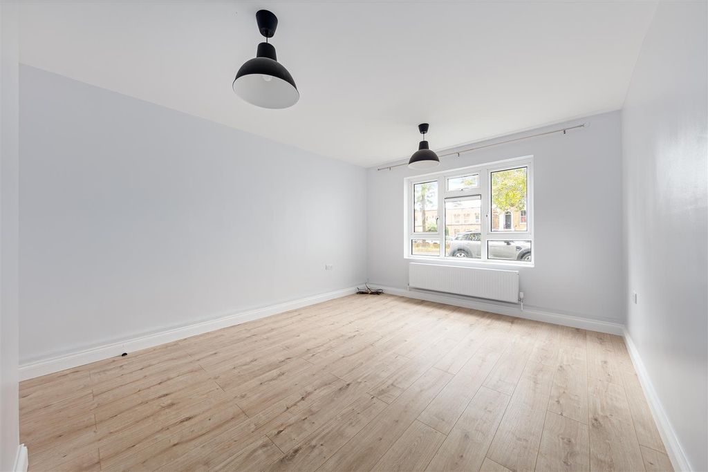 Property photo 2 of 10 094A6435.Jpg
