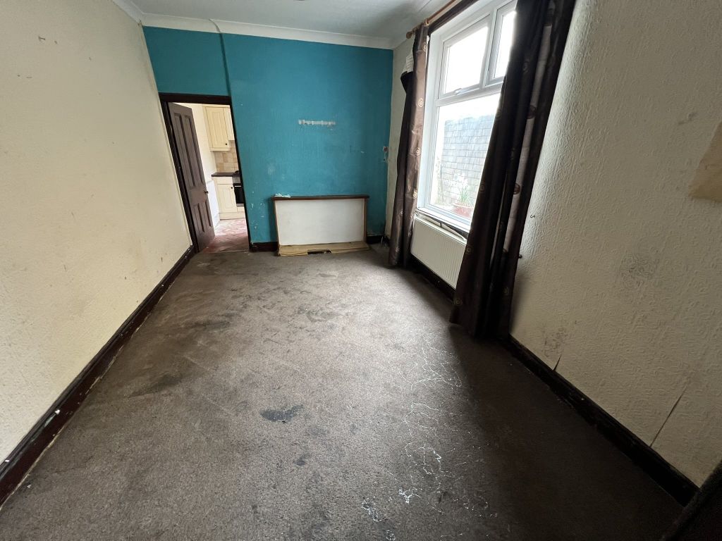 Property photo 3 of 17 Img_5896
