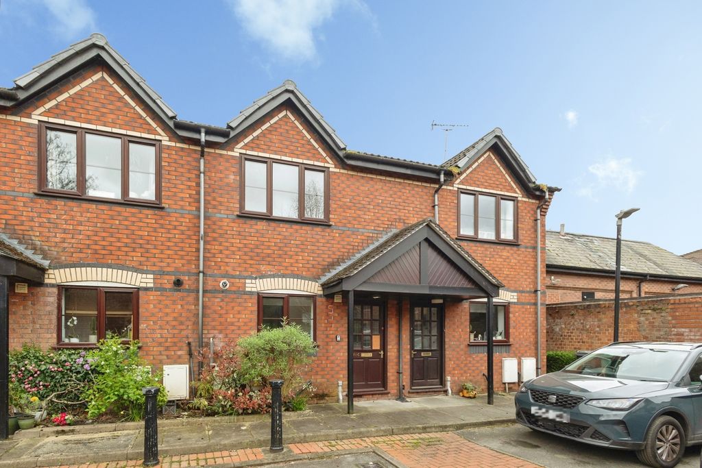 Property photo 1 of 14 Pbox-Img.Jpg