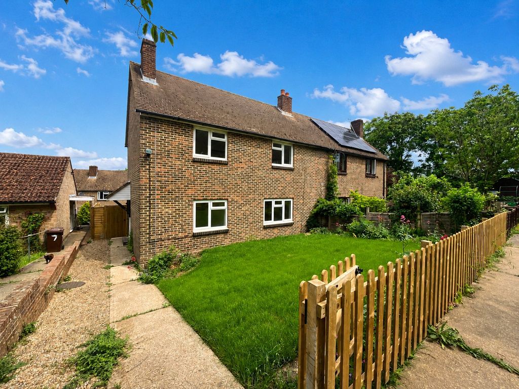 Property photo 1 of 13 External