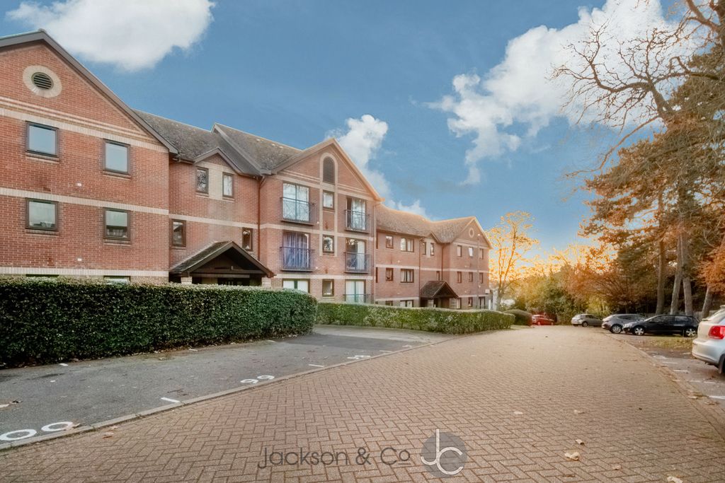 Additional image 7 of 2 bed flat to rentColchester, Essex CO1