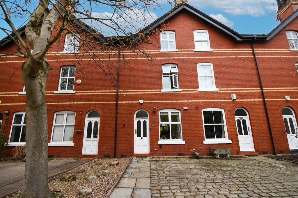 Property photo 1 of 22