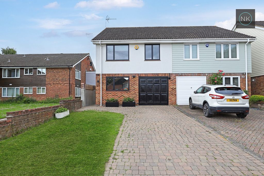 Property photo 1 of 27 4252740