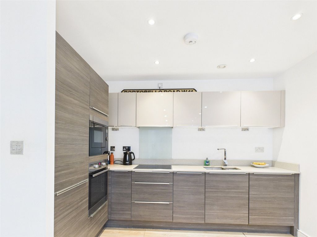 Property photo 3 of 8 Picture No. 04