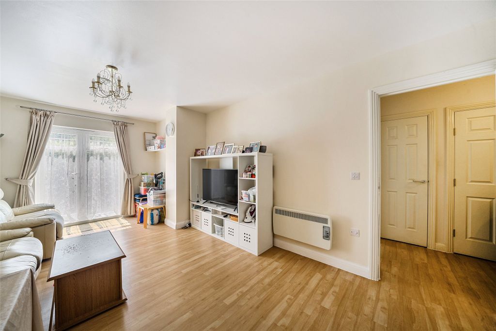Property photo 3 of 15 Picture No. 09
