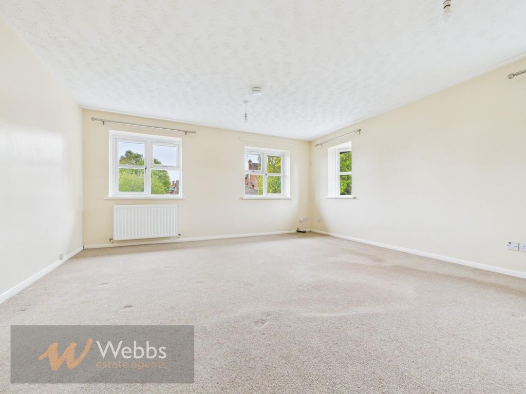 Property photo 3 of 26 Lounge.Jpg