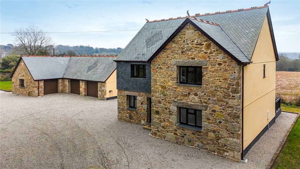 Property photo 1 of 17 House And Garage