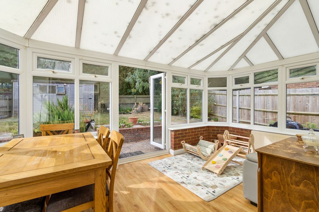 Property photo 3 of 25