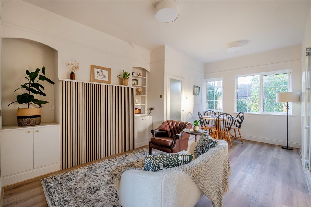 Property photo 2 of 12 1400626-25-696A0Bf539Fa6.Jpg