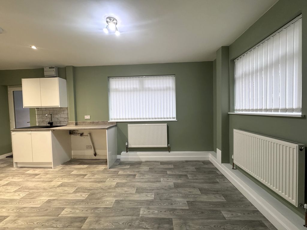 Property photo 3 of 13 Kitchen/Diner