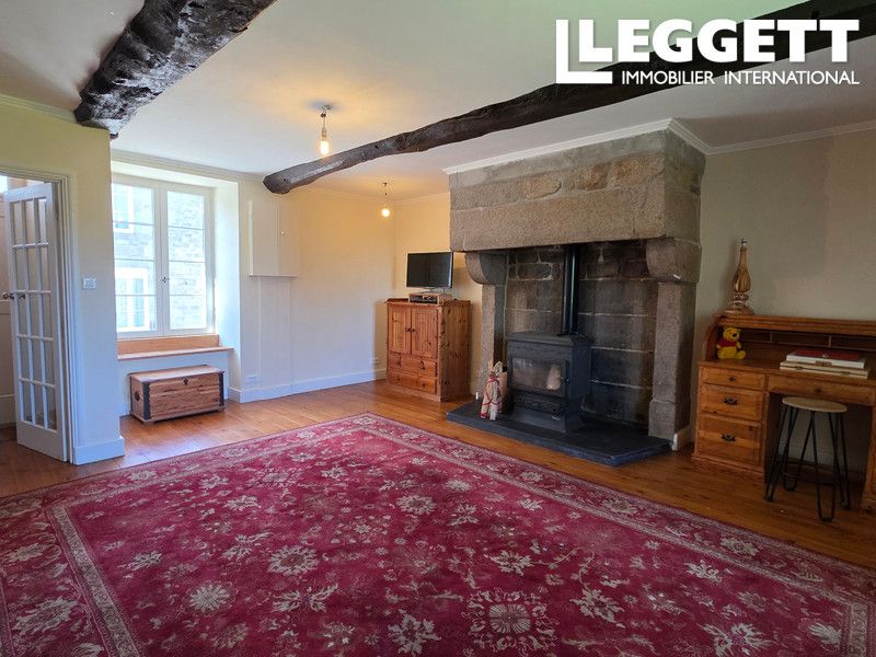 Property photo 3 of 10