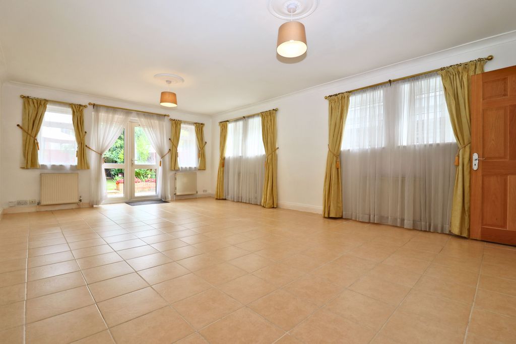 Property photo 2 of 13 Img_1578 - Edited (1)