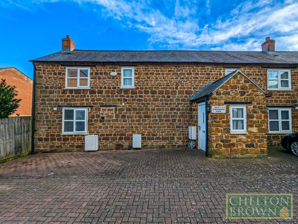 Property photo 1 of 10 External
