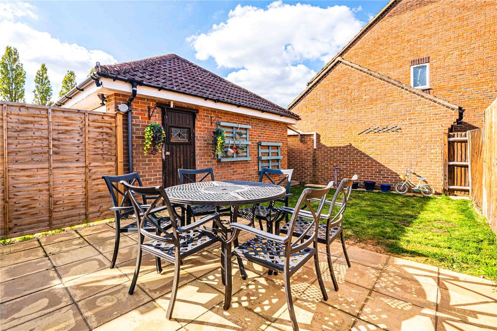 Property photo 3 of 20 Picture No. 11