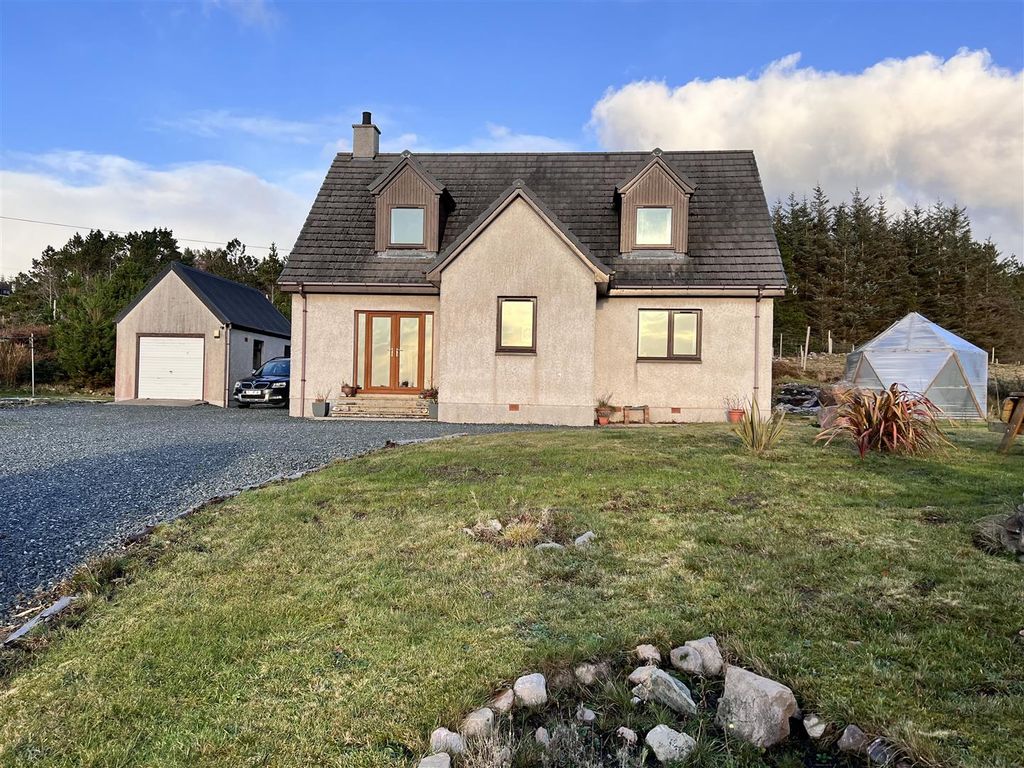 Property photo 1 of 43 Img_0296 Front Of House.Jpeg