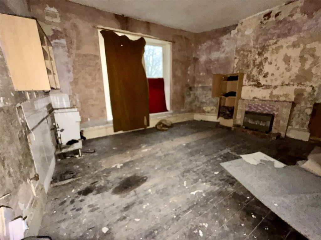 Property photo 2 of 15 Picture No. 02