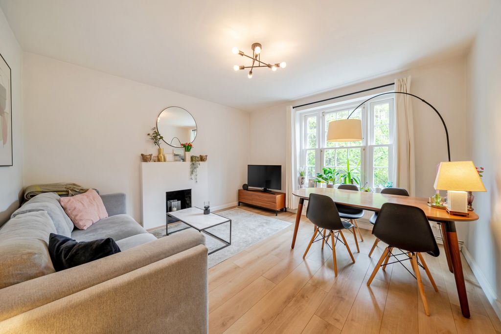 Property photo 2 of 21 1441103-8-69Df67B...