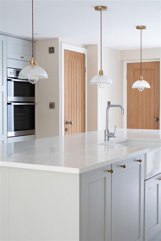 Property photo 3 of 18 31 Hazlebury Road, Sw6-9.Jpg