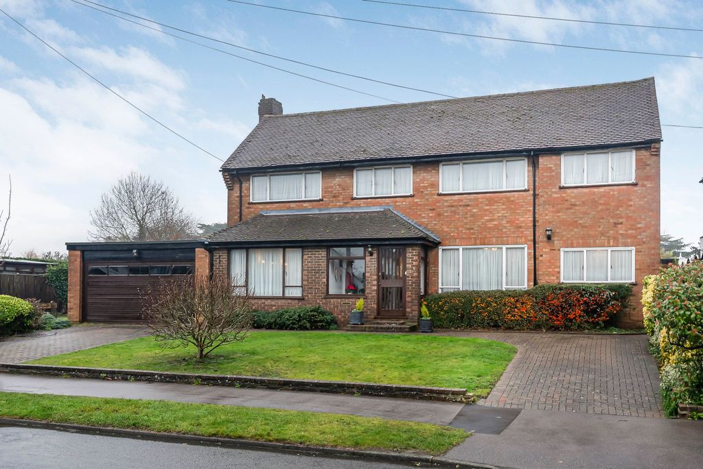 Property photo 1 of 22 Photograph 19