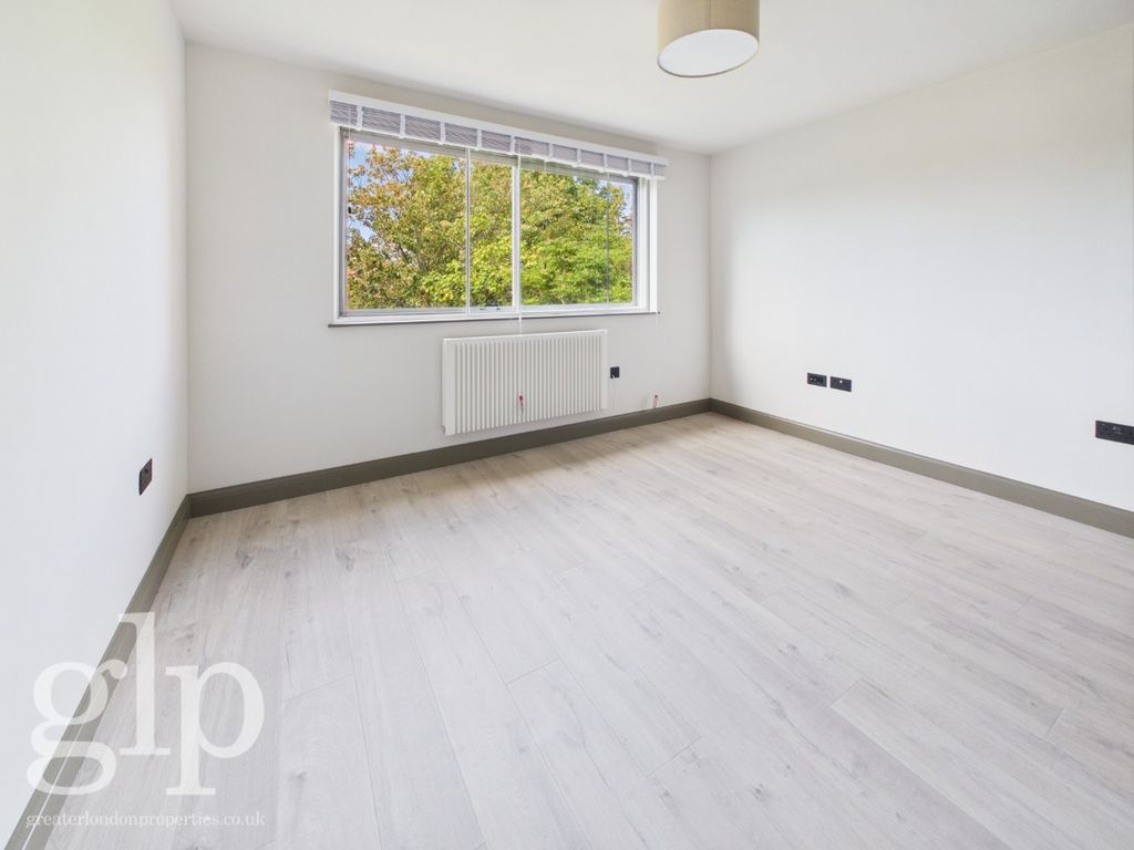 Property photo 1 of 20 4484972