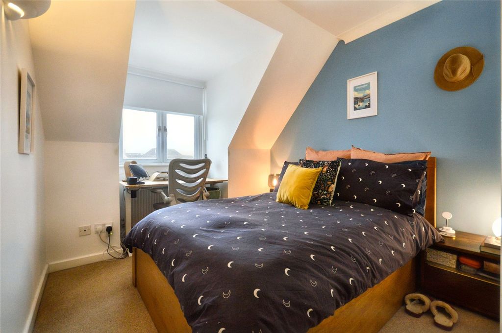 Property photo 3 of 7 Picture No. 04