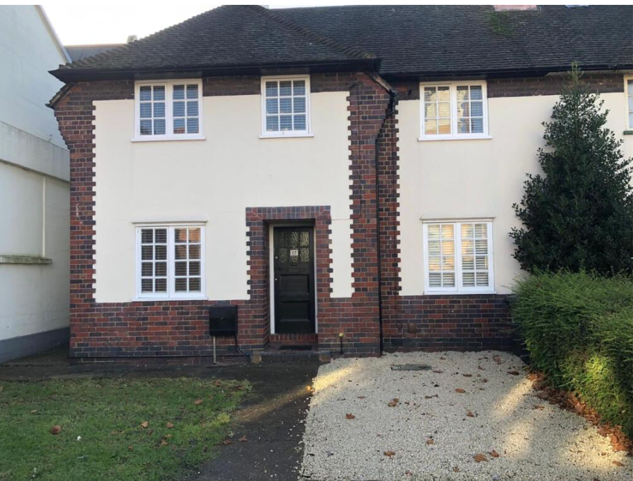 Property photo 1 of 11