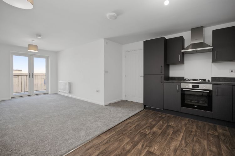 Property photo 2 of 8 334032