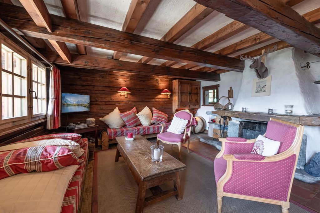 Property photo 2 of 16 The Chalet For Sale