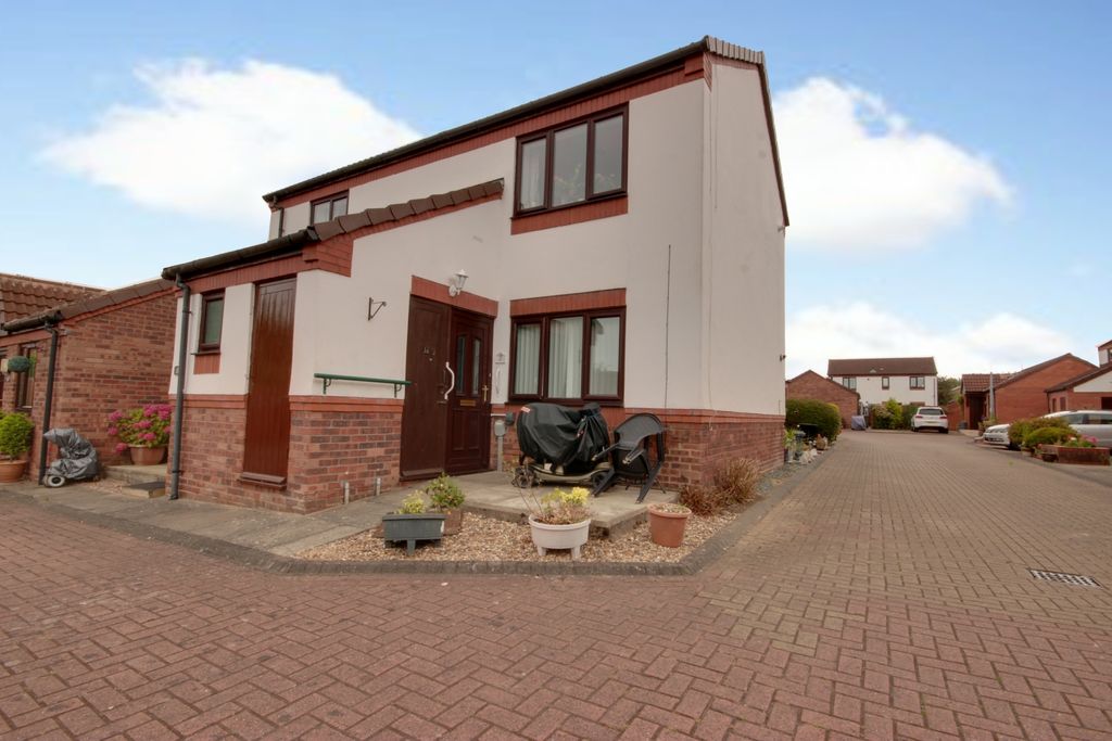 Property photo 1 of 9 1 Front A