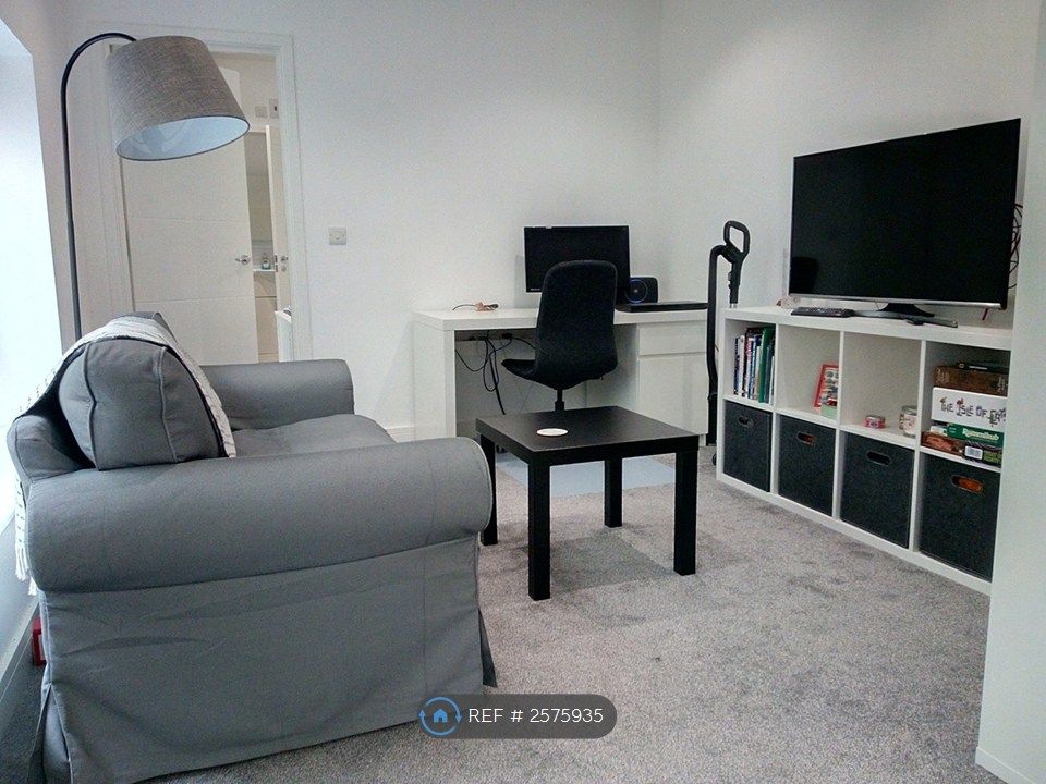 Property photo 2 of 5