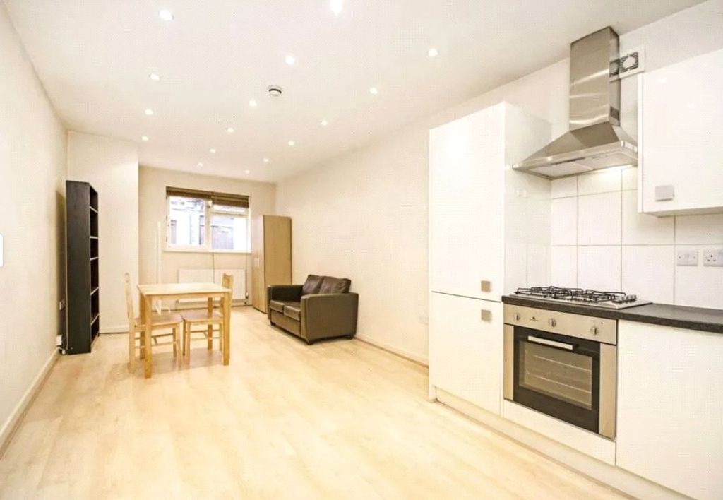 Property photo 2 of 4 Picture No. 07