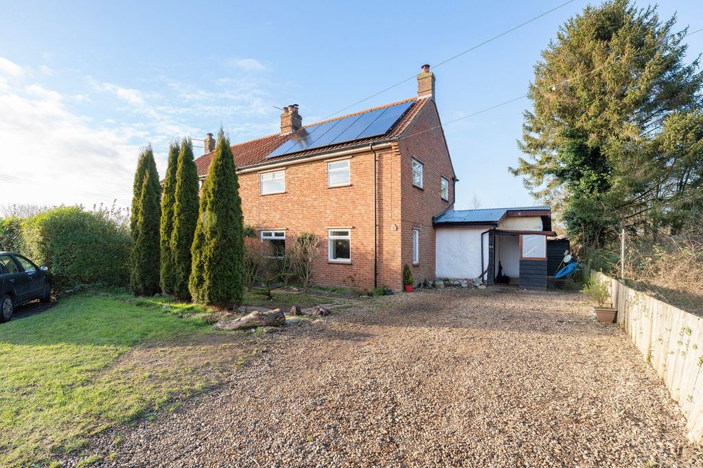Property photo 1 of 24