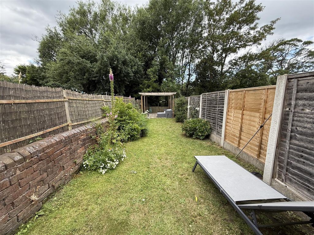 Property photo 2 of 16 Derby Road 17.Jpg
