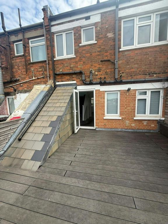 Property photo 3 of 12 7Ff96c53-27B9-4E9c-B679-671De922755A.Jpg