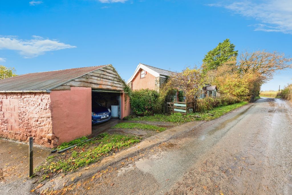 Property photo 1 of 17 Photo