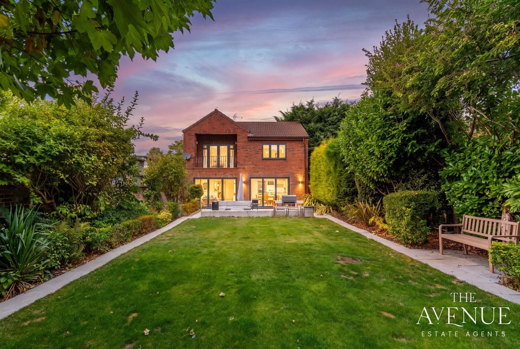 Property photo 1 of 57 5370102