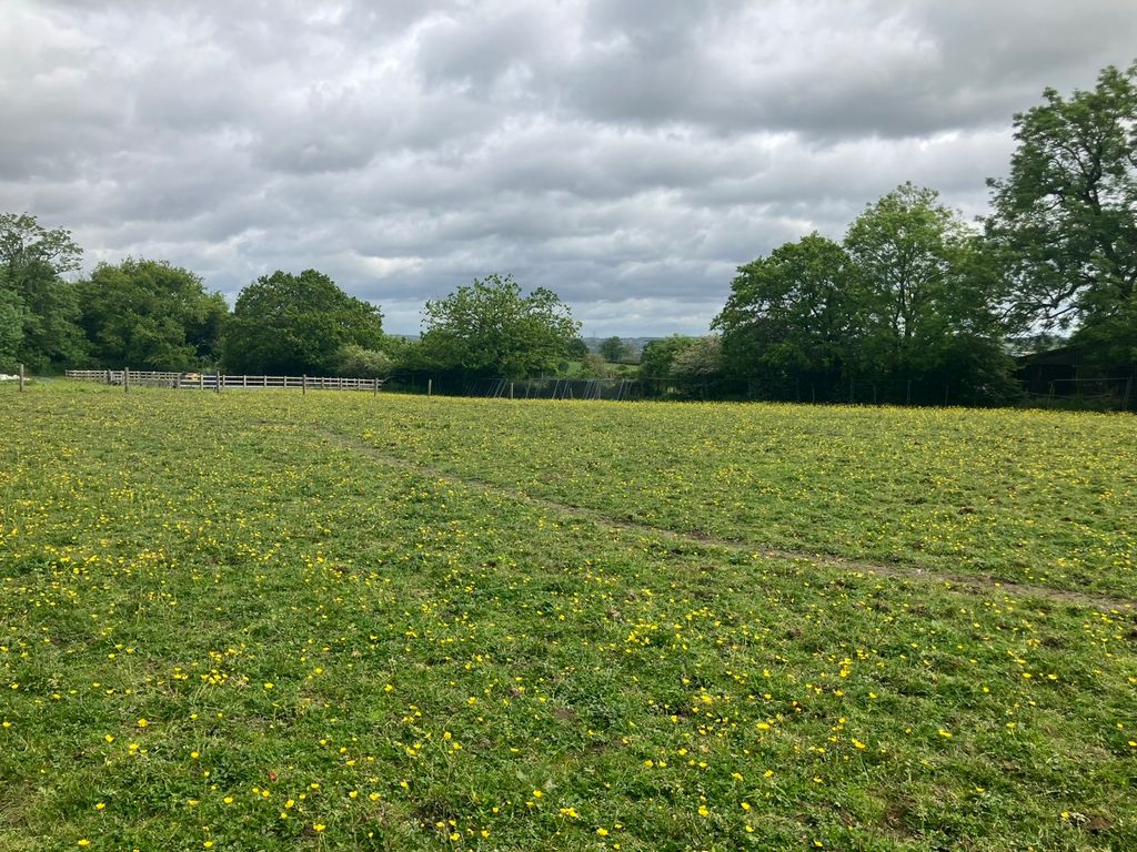 Property photo 1 of 5 Land