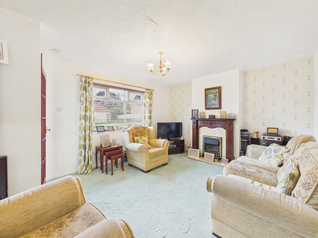 Property photo 2 of 9 5255264