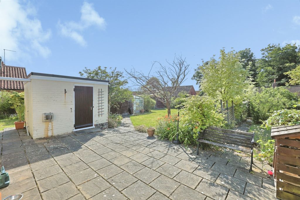 Property photo 3 of 20